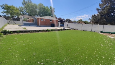 244 W 2575 N, Clearfield, UT 84015 - photo 2