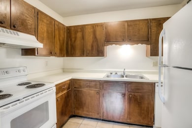 1438 N Meridian Rd unit 3, Tallahassee, FL 32303 - photo 4