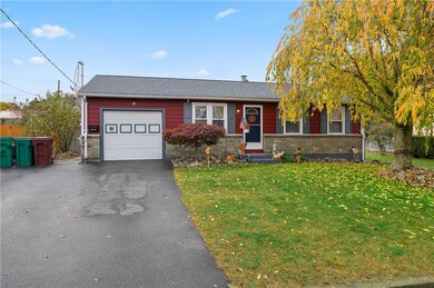 129 Lemay Rd, Woonsocket, RI 02895 - photo 2