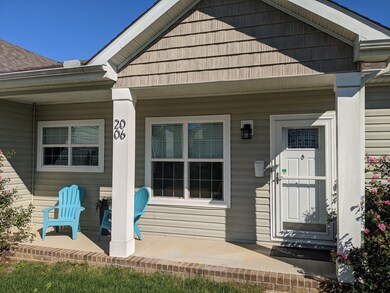 2006 Vancroft Cir, Spring Hill, TN 37174 - photo 4