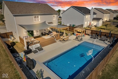 WELCOME TO YOUR STUNNING BACKYARD OASIS