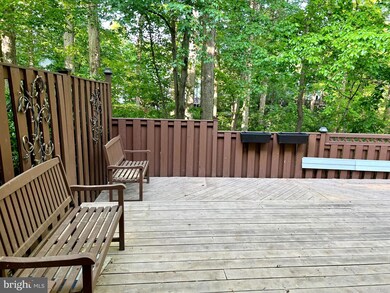 18835 Summer Oak Ct, Germantown, MD 20874 - photo 5