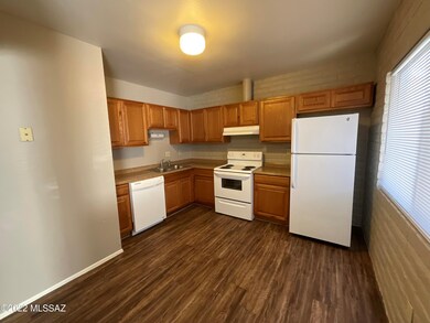 3699 N Mountain Ave unit 11, Tucson, AZ 85719 - photo 4