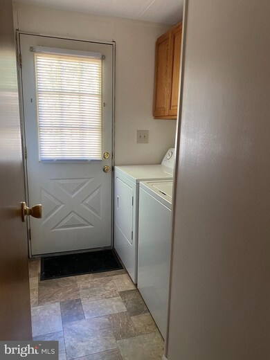 26 Skyline Dr, Sicklerville, NJ 08081 - photo 6