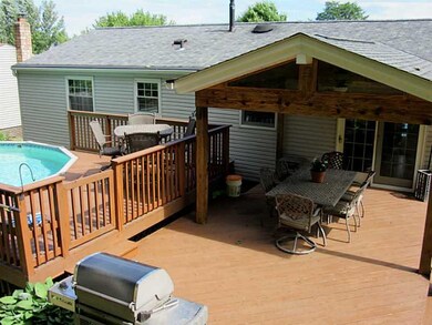 Swimming Pool/Hot Tub/Sauna. Enjoy the summer on t