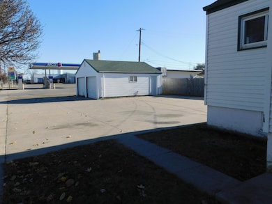 537 20th St N, Fargo, ND 58102 - photo 4