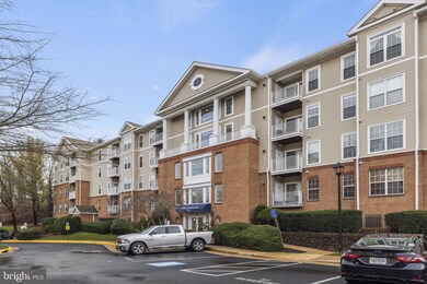 The Pavillion unit 103, Falls Church, VA 22043 - photo 2