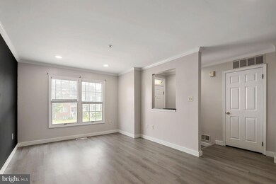 7842 Blue Gray Cir, Manassas, VA 20109 - photo 5