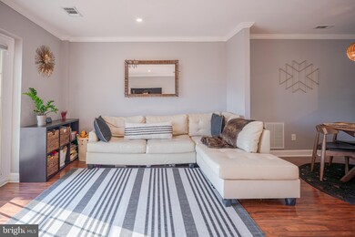 4055 Chesterwood Dr, Silver Spring, MD 20906 - photo 4