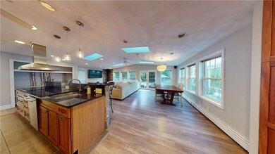 Eat in Kitchen