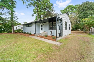 530 Oak Ln, Jacksonville, NC 28540 - photo 5