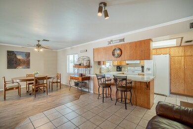 Family and Dining Rm Co-mingle