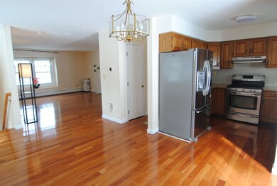 74 Stillwater Dr unit U129, Nashua, NH 03062 - photo 4