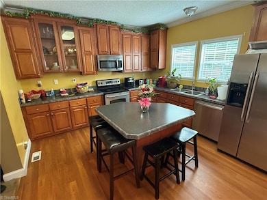 1710 Whites Mill Rd, High Point, NC 27265 - photo 4