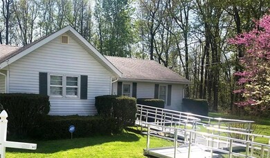 985 Wade St, Austin, IN 47102 - photo 3