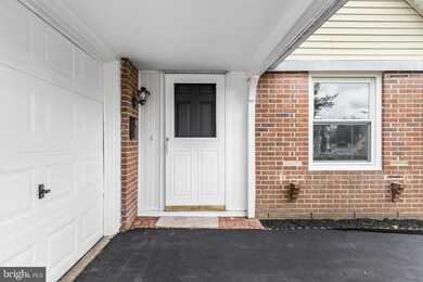 36 Peacock Ln, Willingboro, NJ 08046 - photo 4