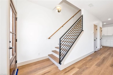 2111 24th Street Lane Sortheast, Hickory, NC 28602 - photo 6