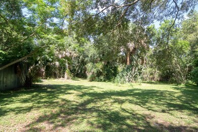 909 Louisiana Ave, Sebastian, FL 32958 - photo 4