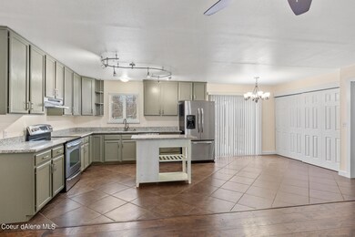 374DixonSt-5
