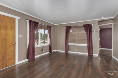 510 E Liberty St, Weiser, ID 83672 - photo 4