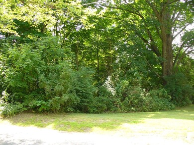 105 Mason St, Palmer, MA 01069 - photo 2