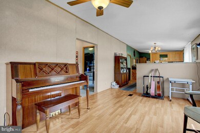 103 Buckskin Ct, Honey Brook, PA 19344 - photo 7