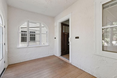 1926 Saint Clair Ave, Saint Paul, MN 55105 - photo 3