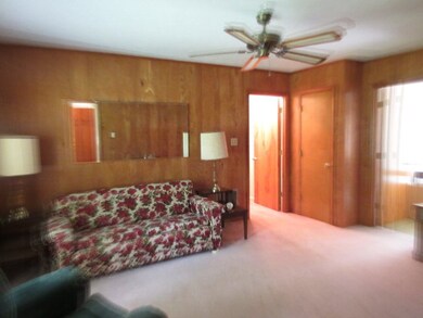 425 Beman Ave, Laurinburg, NC 28352 - photo 7