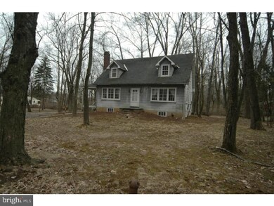 544 Hancock Rd, North Wales, PA 19454 - photo 2