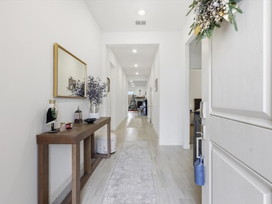 541 Breeds Hill Rd, Little Elm, TX 75068 - photo 2