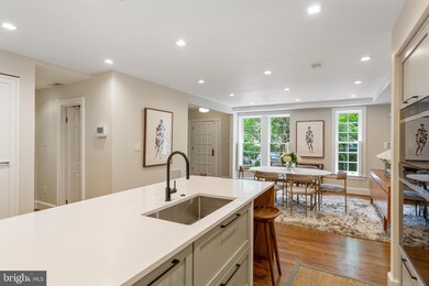 2103 R St NW, Washington, DC 20008 - photo 5