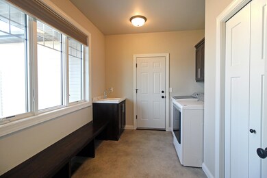 Laundry/Mudroom