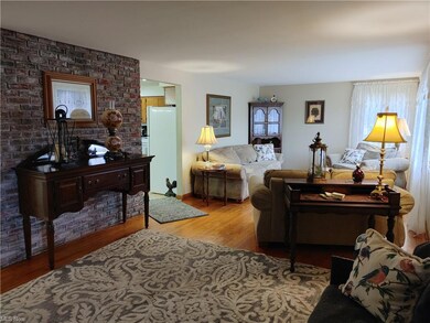 1238 Stewart Ln, Coshocton, OH 43812 - photo 3