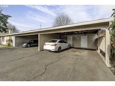 2724 N Davis Ct, Cornelius, OR 97113 - photo 3