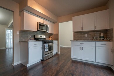 9845 Mckinley St, Crown Point, IN 46307 - photo 6