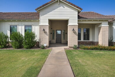 2714 E Kingbird Dr (5)