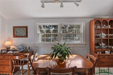 Eat-in kitchen with vaulted ceilings
