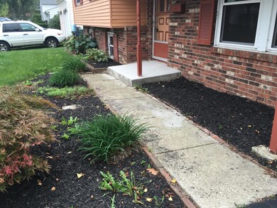 1685 Calgary Dr, Columbus, OH 43229 - photo 2