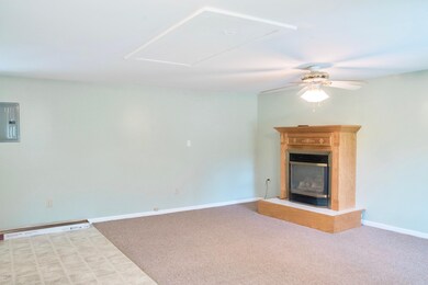 44 Greenridge Dr, Dalton, MA 01226 - photo 6