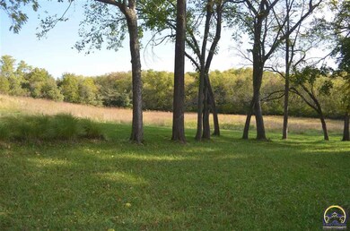 4342 SW Urish Rd, Topeka, KS 66610 - photo 3