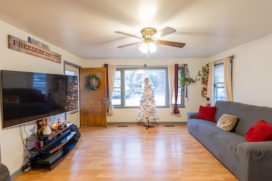 2817 E Conamore St, Wichita, KS 67216 - photo 6