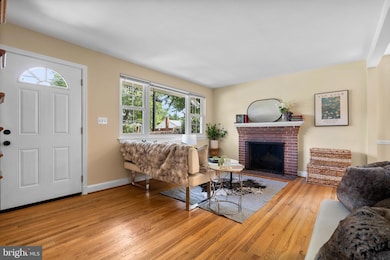 10610 Ordway Dr, Silver Spring, MD 20901 - photo 5