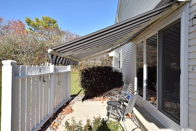 1875 Woodview Cir unit 281, Port Washington, WI 53074 - photo 6