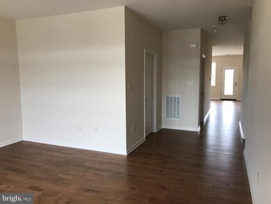 1734 Meridian Dr, Hagerstown, MD 21742 - photo 7