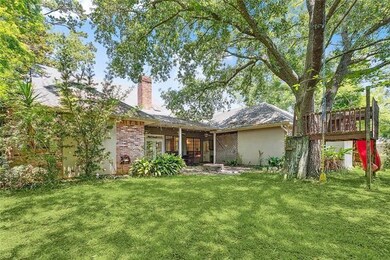 Rear yard/ Patio