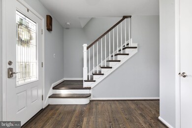 10810 Stanhope Place, Fairfax, VA 22032 - photo 3