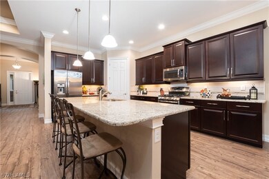 Custom cabinets, granite, stainless steel applianc