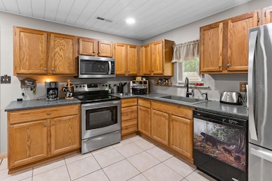229 Grand Slam Ave, Cape Fair MO 65624