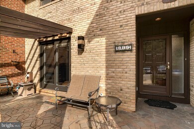 2237 Chapel Valley Ln, Lutherville Timonium, MD 21093 - photo 3