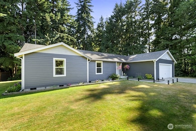 17505 Scenic Shores Ct SE, Yelm, WA 98597 - photo 3